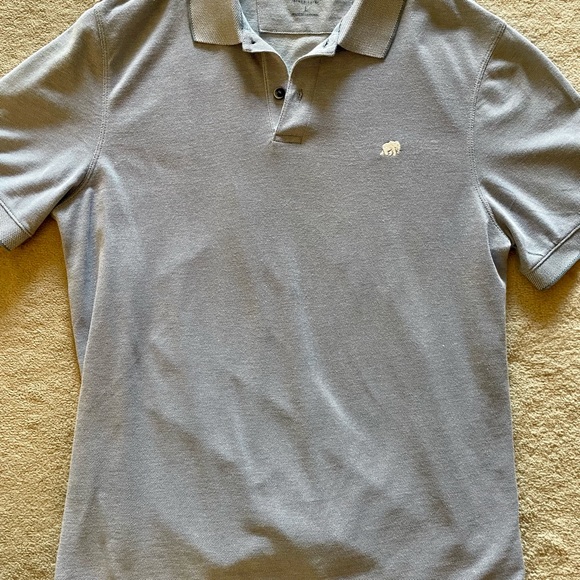 Banana Republic polo shirt (L, but fits like M) - wore just once - Picture 2 of 3
